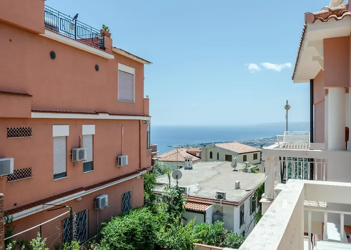 Taormina Sea View Studio