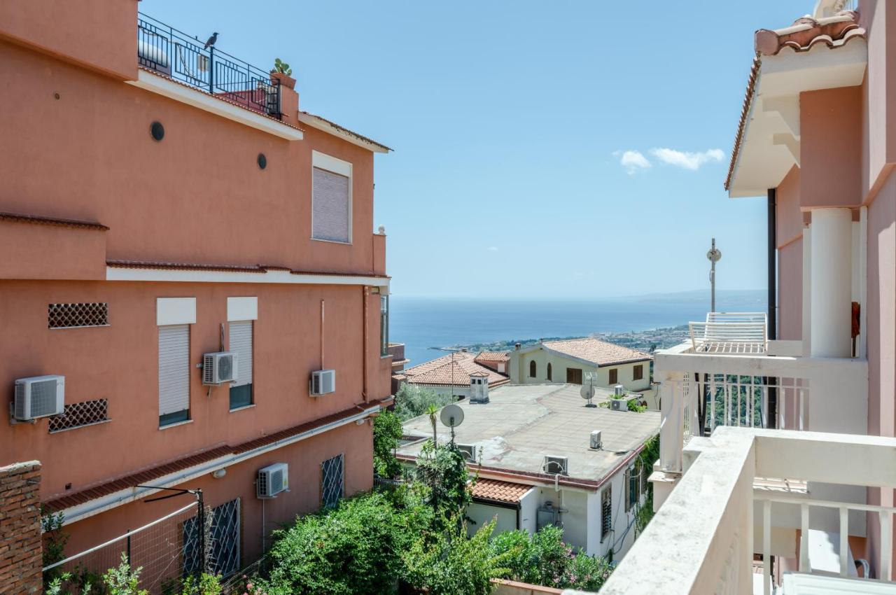 Sea View Apartment